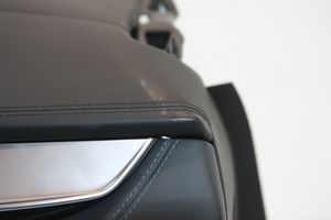 BMW i8 Deska rozdzielcza 018569