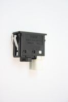 BMW i8 USB socket connector 016828