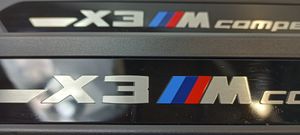 BMW X3M F97 Etuoven kynnyksen suojalista 021649