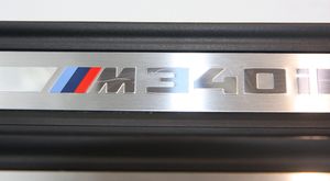BMW 3 G20 G21 Priekinio kėbulo slenksčio apdaila 018595