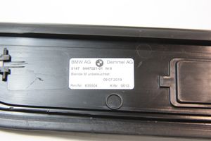 BMW 5 G30 G31 Etuoven kynnyksen suojalista 018393