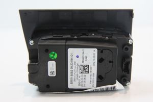 BMW 3 G20 G21 Unité / module navigation GPS 018340