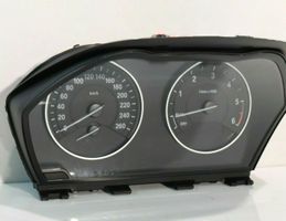 BMW 2 F45 Licznik / Prędkościomierz 002295