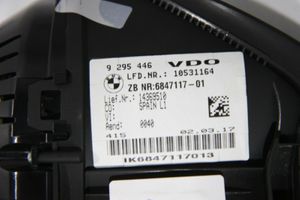 BMW 2 F45 Nopeusmittari (mittaristo) K002575