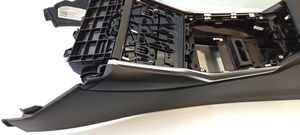 BMW 4 G22 G23 G24 G26 Centrinė konsolė 023638