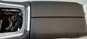 BMW X6 G06 Console centrale 023712