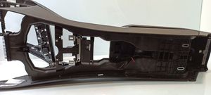 BMW 8 G15 Console centrale 023723