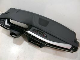 BMW X6 F16 Dashboard C00421