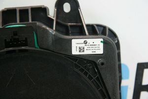 BMW 5 G30 G31 Subwoofer-bassokaiutin 012340