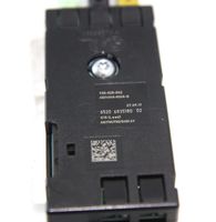 BMW 8 G15 Amplificatore antenna 008810