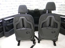 BMW 2 F46 Kit siège 011676