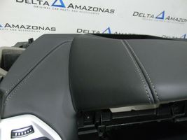 BMW 8 G14 Dashboard C00502