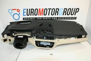 BMW 6 G32 Gran Turismo Tableau de bord K00992