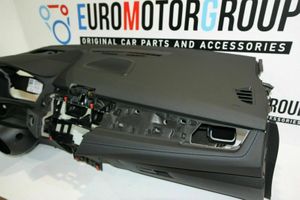 BMW 2 F45 Deska rozdzielcza K003060