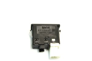 BMW X5 F15 Connettore plug in AUX 009077