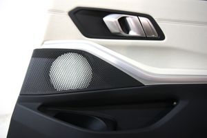 BMW 3 G20 G21 Rivestimento del pannello della portiera posteriore 018390