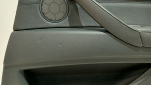 BMW X6 E71 Boczki / Poszycie drzwi tylnych 022395