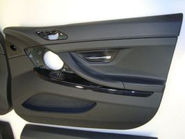 BMW 6 F06 Gran coupe Takaoven verhoilu 010297