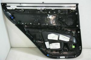 BMW X5M F85 Takaoven verhoilu 016392