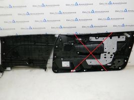 BMW 2 F22 F23 Takaoven verhoilu 010260