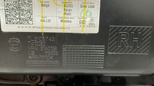 BMW X4 G02 Etuoven verhoilu 022635