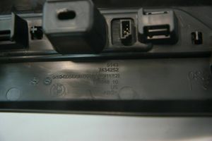 BMW X6M G06 F96 Etuoven kynnyksen suojalista 016352