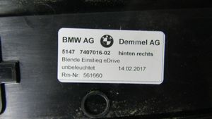 BMW 5 G30 G31 Osłona listwy przedniej 014108