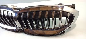 BMW 3 G20 G21 Grille calandre supérieure de pare-chocs avant 023550