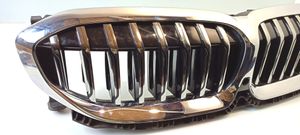 BMW 3 G20 G21 Grille calandre supérieure de pare-chocs avant 023550