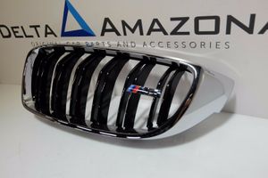 BMW M4 F82 F83 Grille calandre supérieure de pare-chocs avant 001800