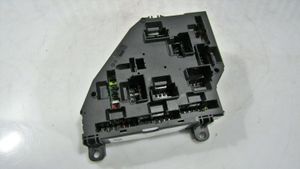 BMW 7 F01 F02 F03 F04 Saugiklių dėžė (komplektas) R02046