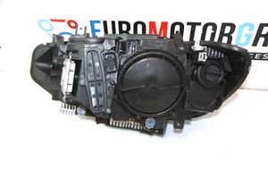 BMW 4 F32 F33 Lampa przednia 013943