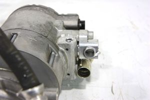 BMW i3 Air conditioning (A/C) compressor (pump) 019353