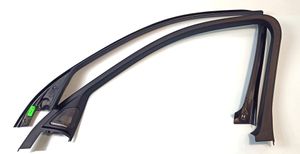 BMW X6 F16 Front door glass trim molding 024792