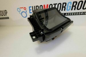 BMW X5M F85 Schermo del visore a sovrimpressione 000509