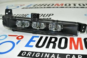 BMW 7 G11 G12 Front fog light V00126