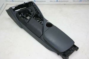 BMW i8 Keskikonsoli J00266