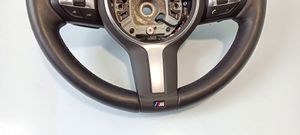 BMW X2 F39 Volant 027053