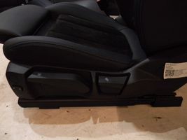 BMW 2 G42 Fotele / Kanapa / Komplet C01337