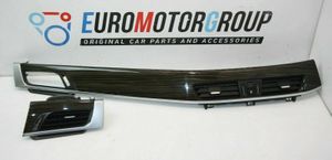 BMW X1 F48 F49 Kojelaudan hansikaslokeron lista 016272