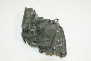 BMW 2 F45 Zamek drzwi przednich K001813