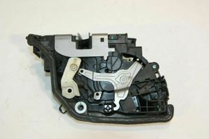 BMW 2 F45 Zamek drzwi przednich K001813