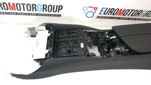 BMW 5 G30 G31 Consolle centrale 014640