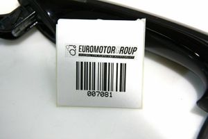 BMW 7 G11 G12 Крышка задний дверной ручки 007081