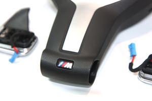 BMW 5 F10 F11 Maniglia/leva di regolazione del volante 011397