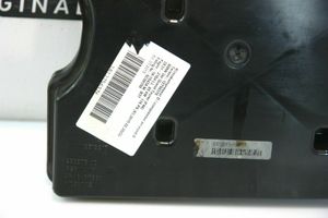 BMW 2 F46 Įsiurbimo rezonatorius 015705