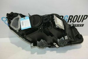 BMW 5 GT F07 Lampa przednia K003445