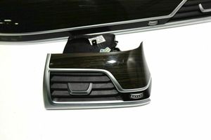 BMW 7 G11 G12 Inserti decorativi cornice della consolle centrale 005016