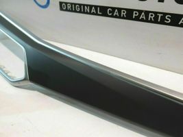 BMW X5 G05 Kojelaudan hansikaslokeron lista 005195