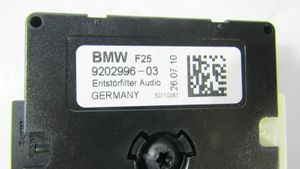 BMW X3 F25 Antenos stiprintuvas R02148